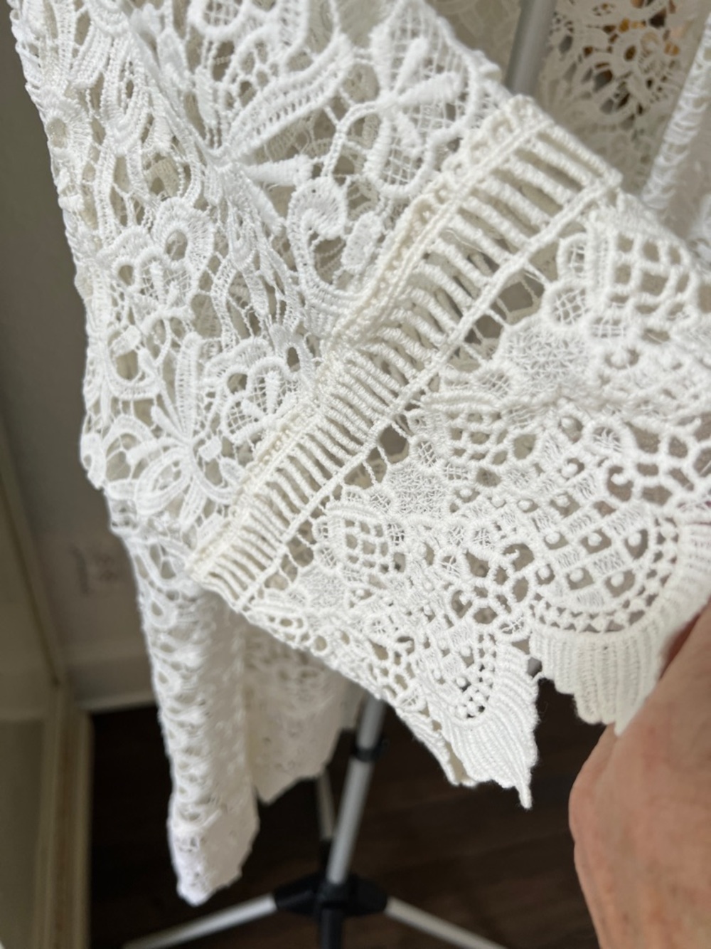 Anthropologie White Crochet Lace Kimono Cardigan - Picture 3 of 9